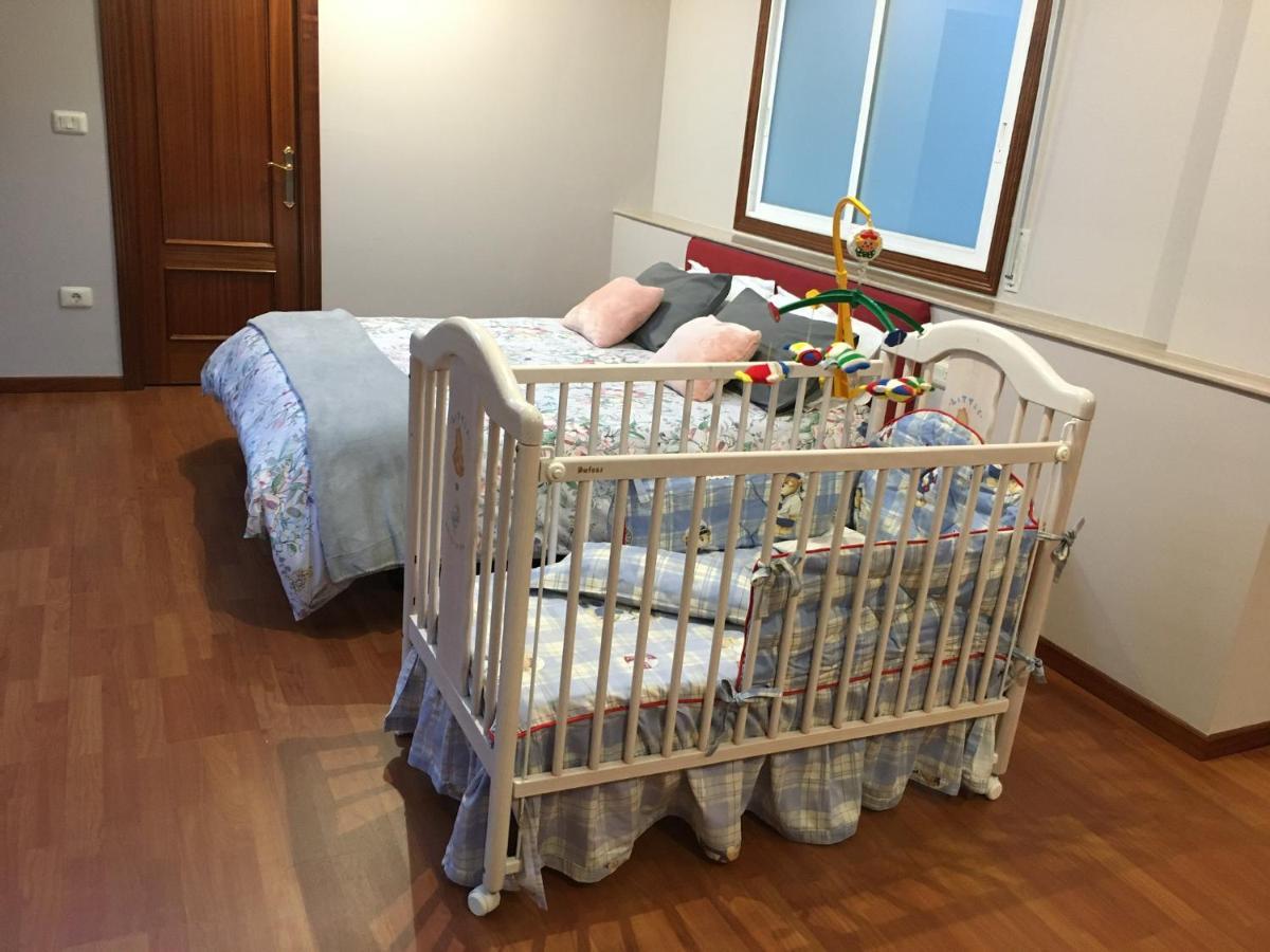 Duplex Rosalia De Castro. Ribadavia Apartment Bagian luar foto