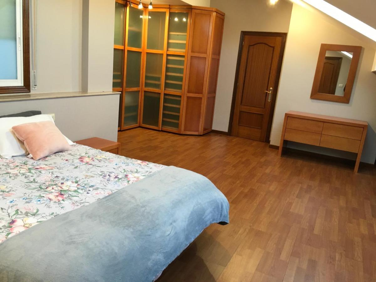 Duplex Rosalia De Castro. Ribadavia Apartment Bagian luar foto